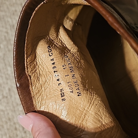 Frye Western Bootes with Buckle - Picture 8 of 10